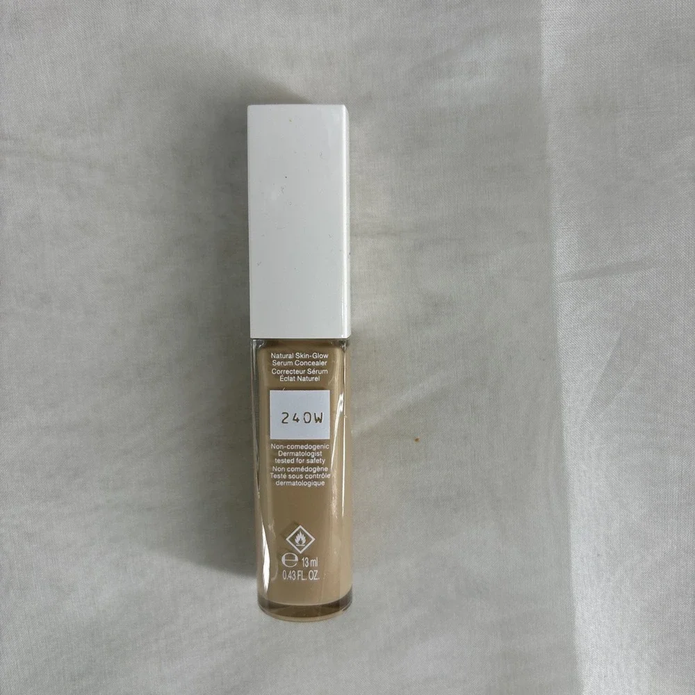 Lancome Teint Idole Ultra Wear Care & Glow Serum Concealer 240W 0.43 oz